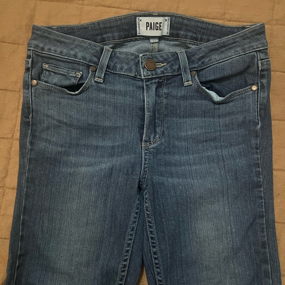 PAIGE High Rise Women’s Jeans in Faded Blue